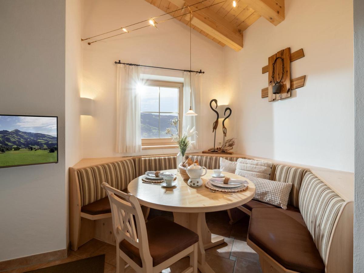 Landhaus Manzl ฮอพฟ์การ์เทน อิม บริกเซนทัล ภายนอก รูปภาพ